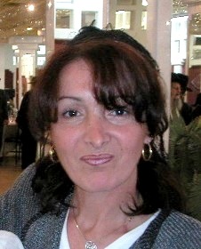 Portrait of Sylvie Israël, Founder and CEO of ZenoAI